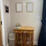 Pensión Small Remote Detached With Private Entrance Inishmuck